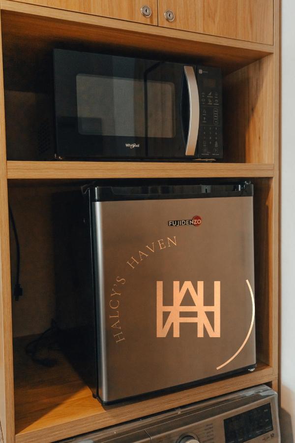Halcy'S Haven, Studio Condo At The Heart Of Davao City Eksteriør bilde